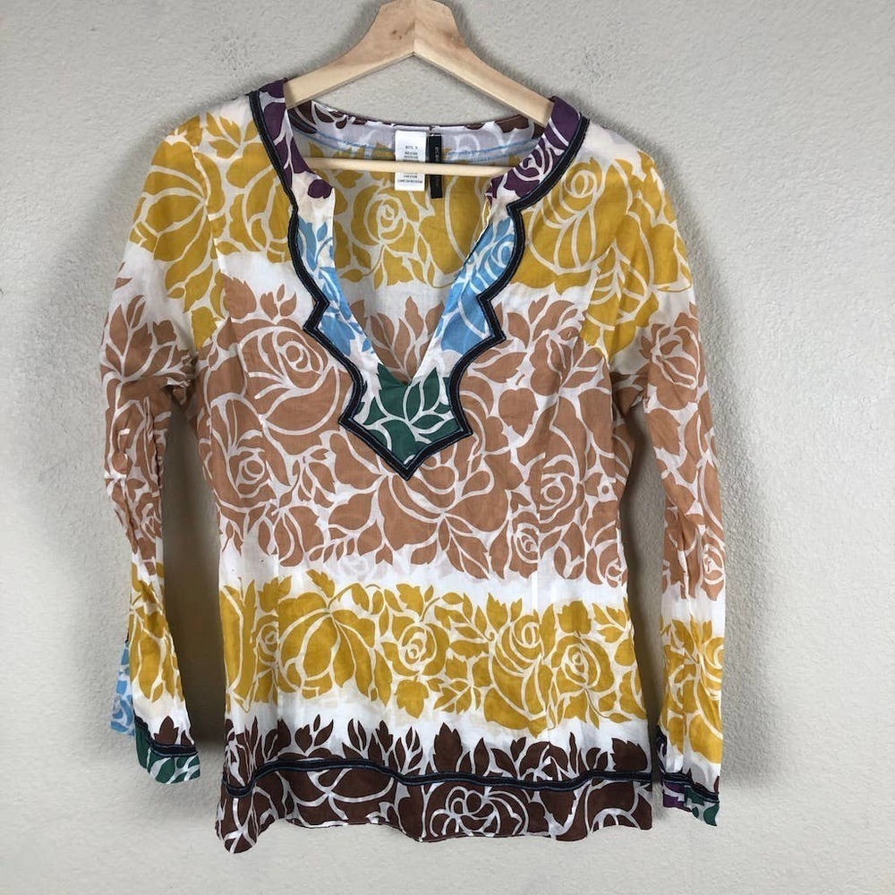 BCBGMAXAZRIA Shirt Cream‎ Floral Colorful V Neck Tunic Sheer Size Small